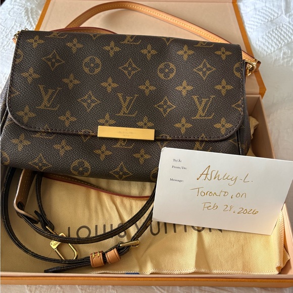 Louis Vuitton Handbags - LV Favorite MM